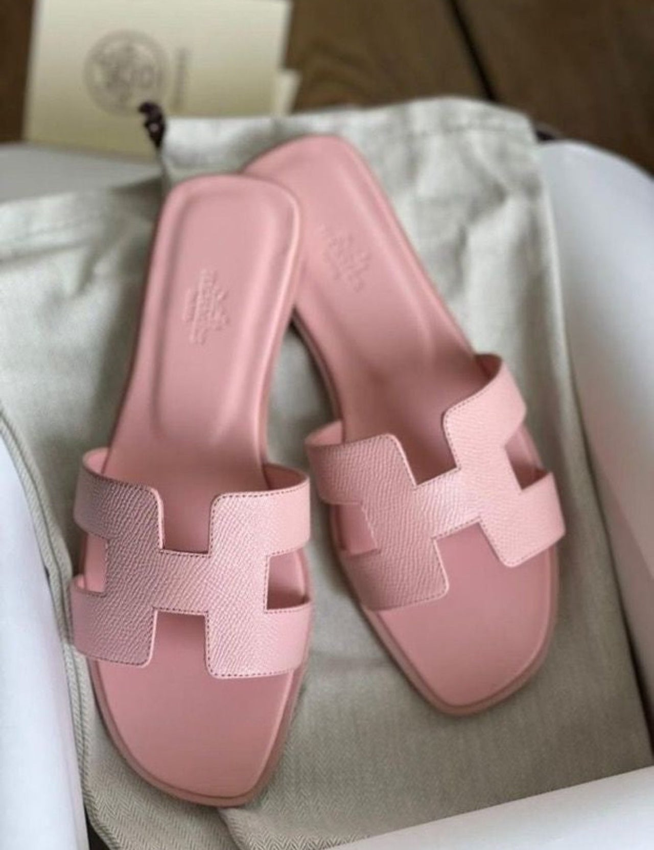 H oran light pink