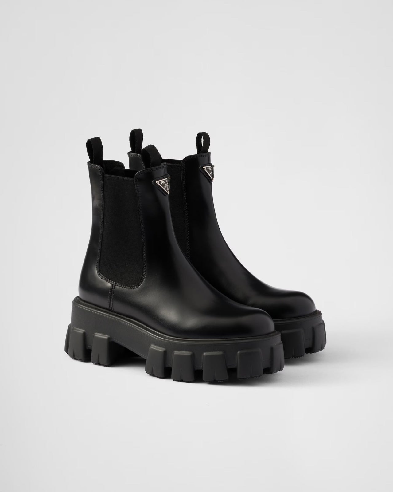 P CHELSEA BOOTS
