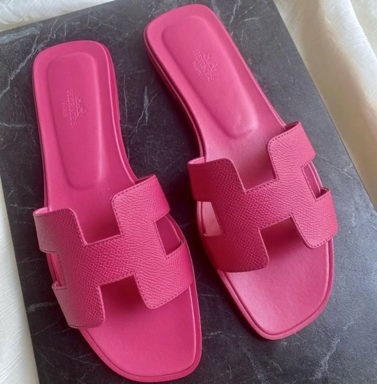 H oran hot pink
