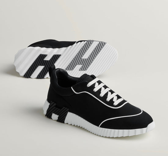 H BOUNCING BLACK WHITE LINE